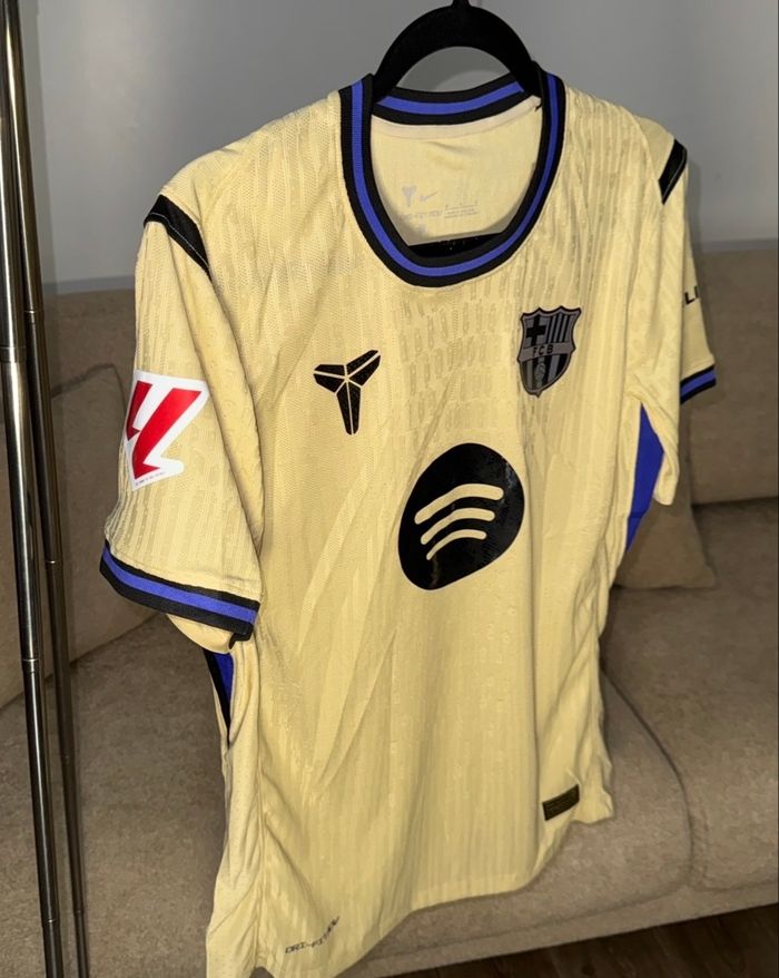 Maillots de foot Barcelona Version joueur Raphinha - photo numéro 2