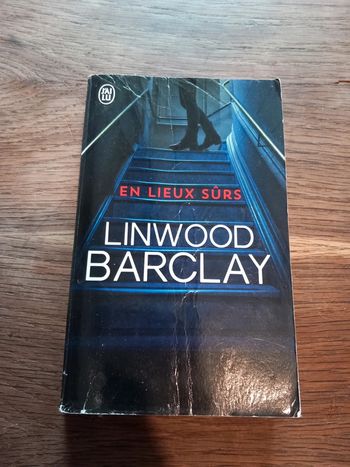 Livre en lieux sûrs