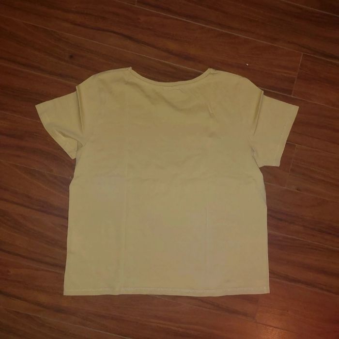 Tee-shirt - photo numéro 2