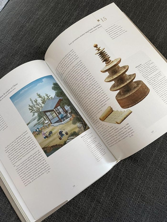Beau livre sur les3 révolutions du livre - photo numéro 5