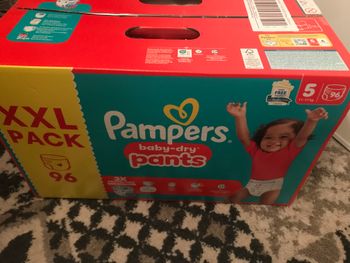 Neuf maxi XXL paquet de couches pampers baby dry pants taille 5 soit 96 couches