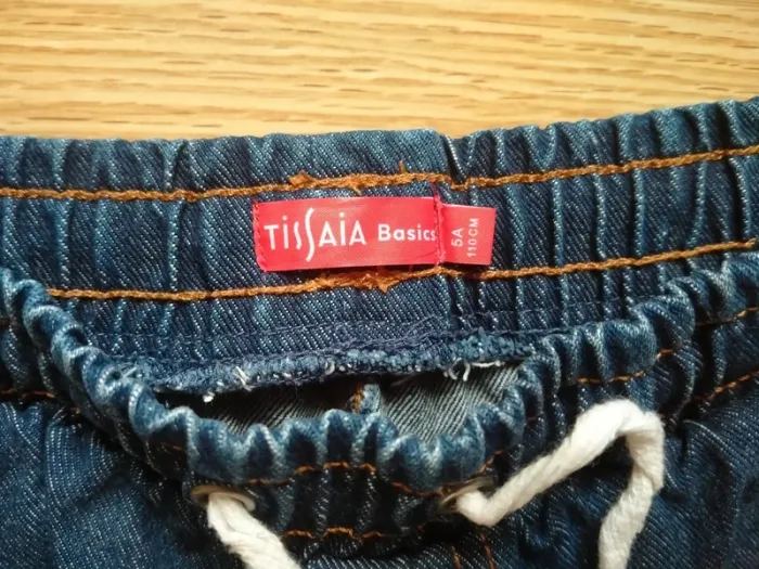 lot de 2 jeans. filles. taille 5 ans - photo numéro 9