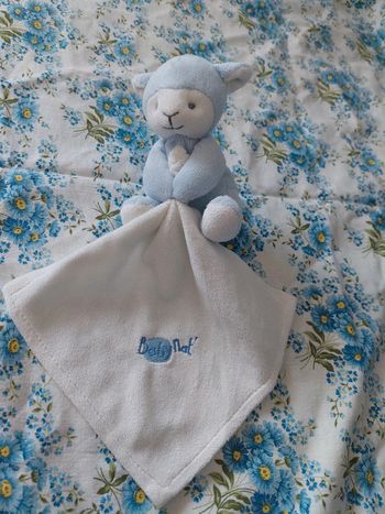 #06 Baby Nat'- doudou mouton agneau bleu et mouchoir