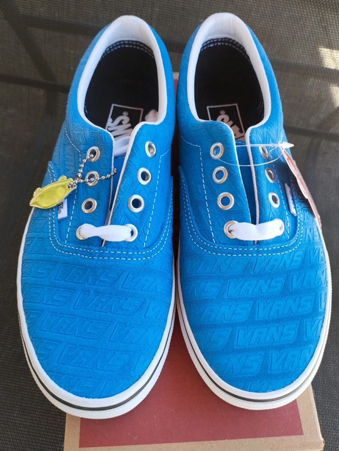 Vans Era emboss neuve avec étiquette taille 37 - photo numéro 4