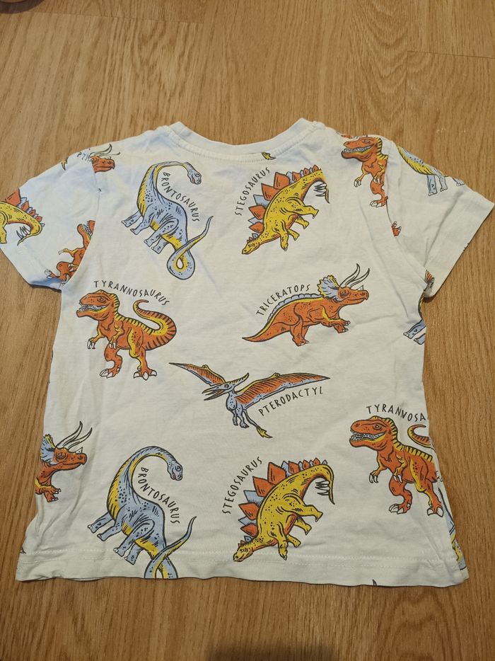 Tee-shirt Primark 2-3 ans 98 cm - photo numéro 3
