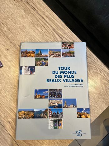 Beau livré tour du monde des plus beaux villages