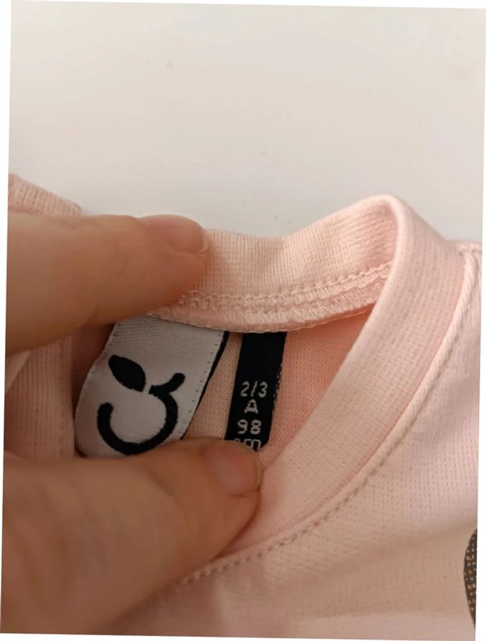 Robe rose pâle 2/3 ans - photo numéro 2