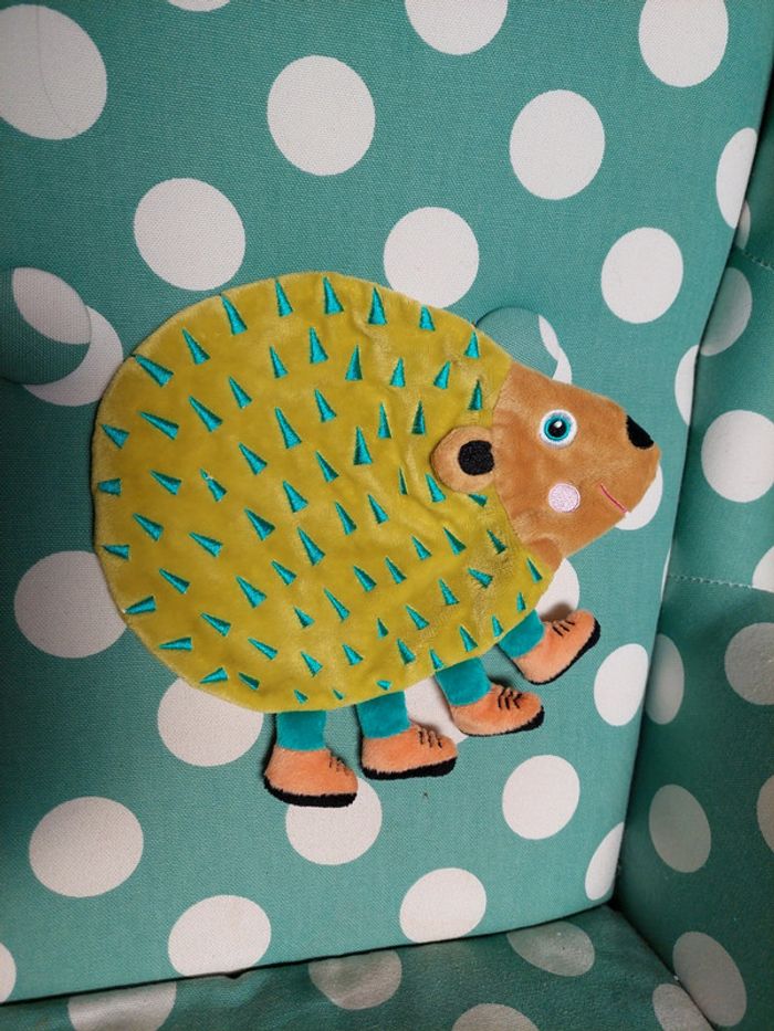 Oops - doudou plat hérisson
