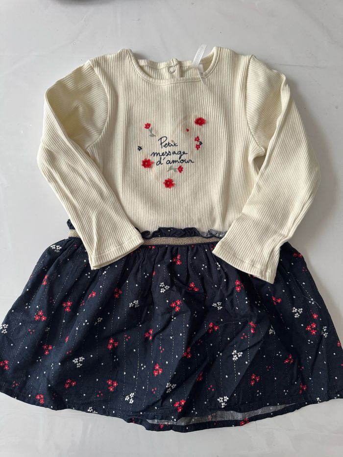 lot de vêtements (2ans) - photo numéro 4