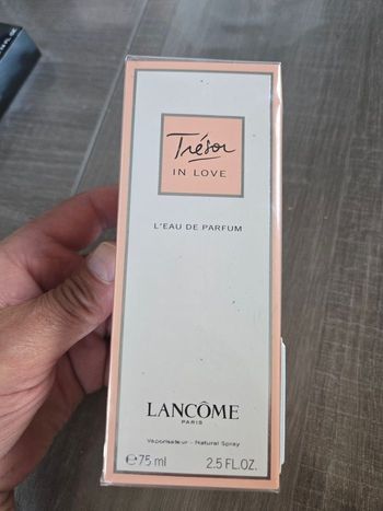 Parfum tresor in love