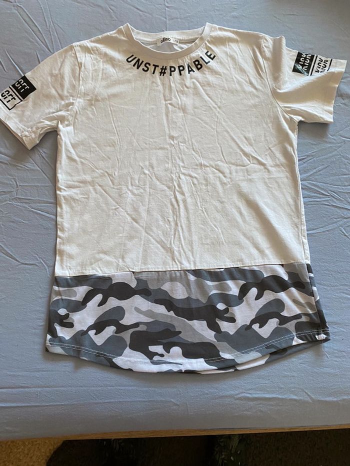 TEE shirt