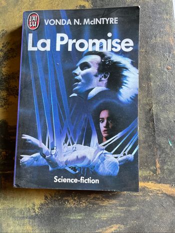 Livre la promise