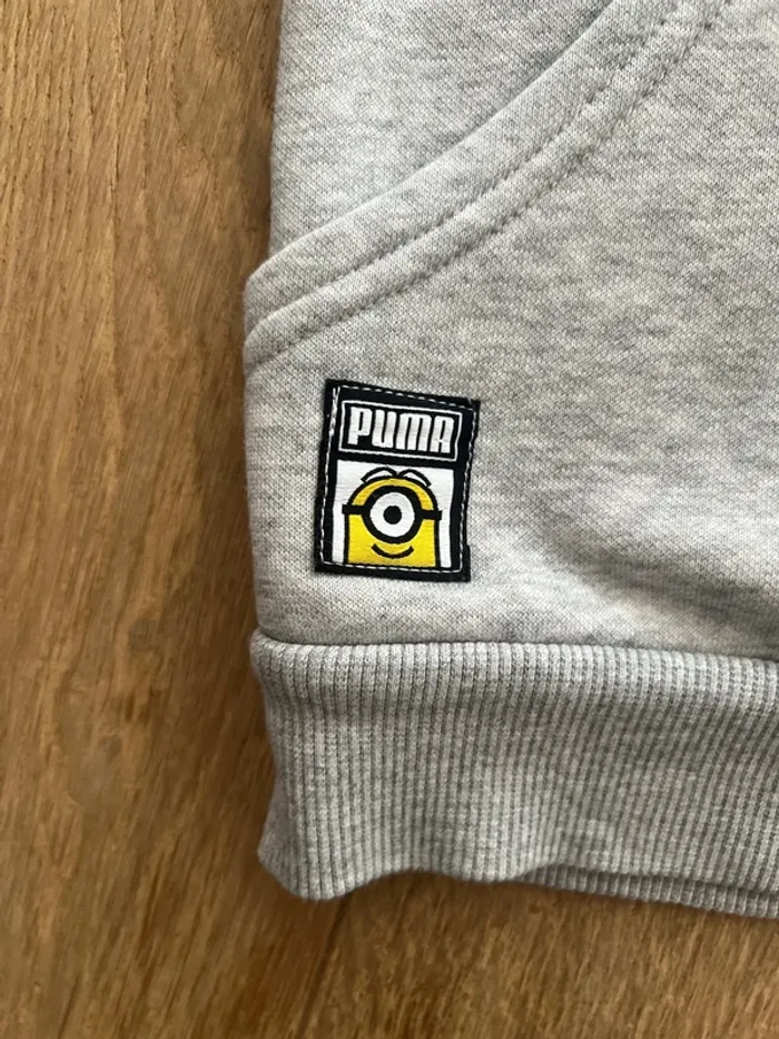 Sweat fille puma minions 12 ans gris et rose très bon état - photo numéro 2