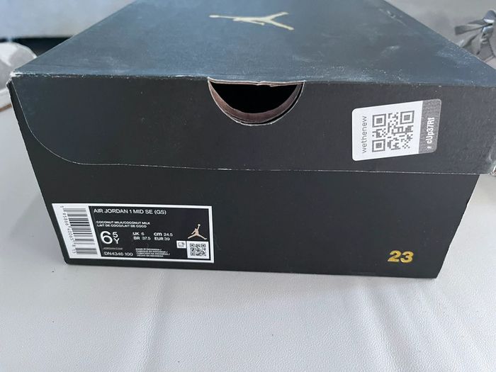 Baskets de Nike air Jordan 1 mid en taille 39 - photo numéro 11