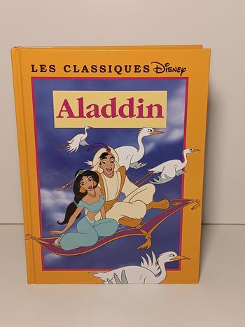 Livre les classiques Disney Aladdin 
96 page 