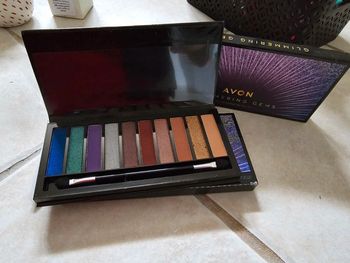 Palette ombre à paupières 10 en 1 AVON