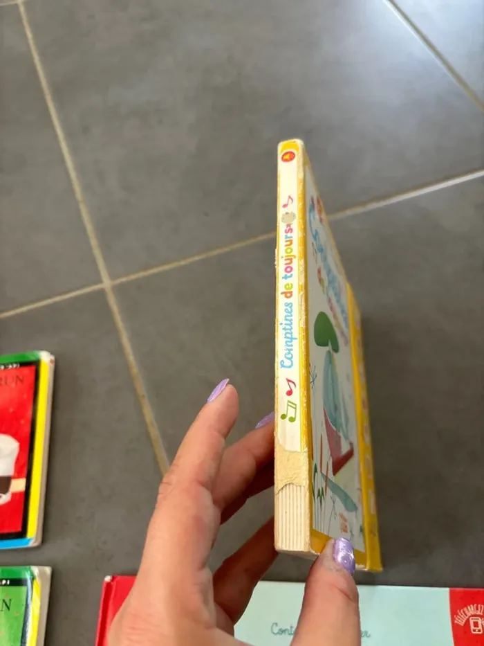 Lot de livres pour enfants - photo numéro 3