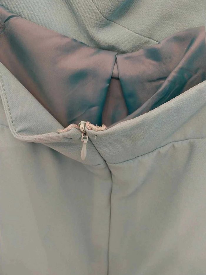 Robe Vert bleuté decolleté dans dos T40 - photo numéro 5