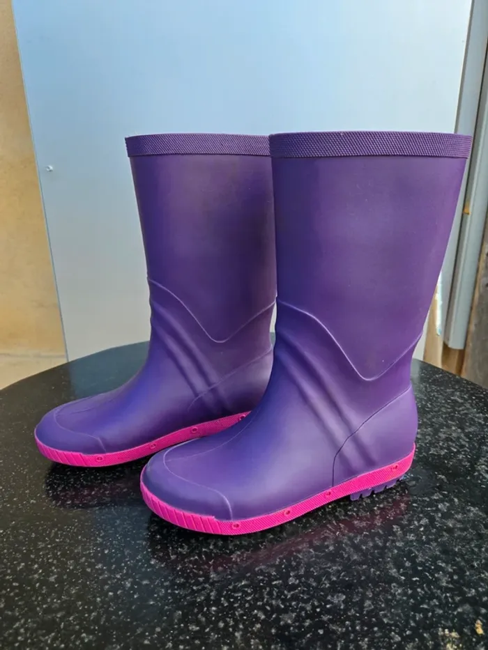 Bottes violettes taille 33 - photo numéro 2