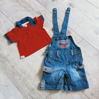 Salopette + tee shirt