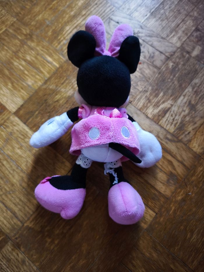 Petite peluche Minnie Disney - photo numéro 2