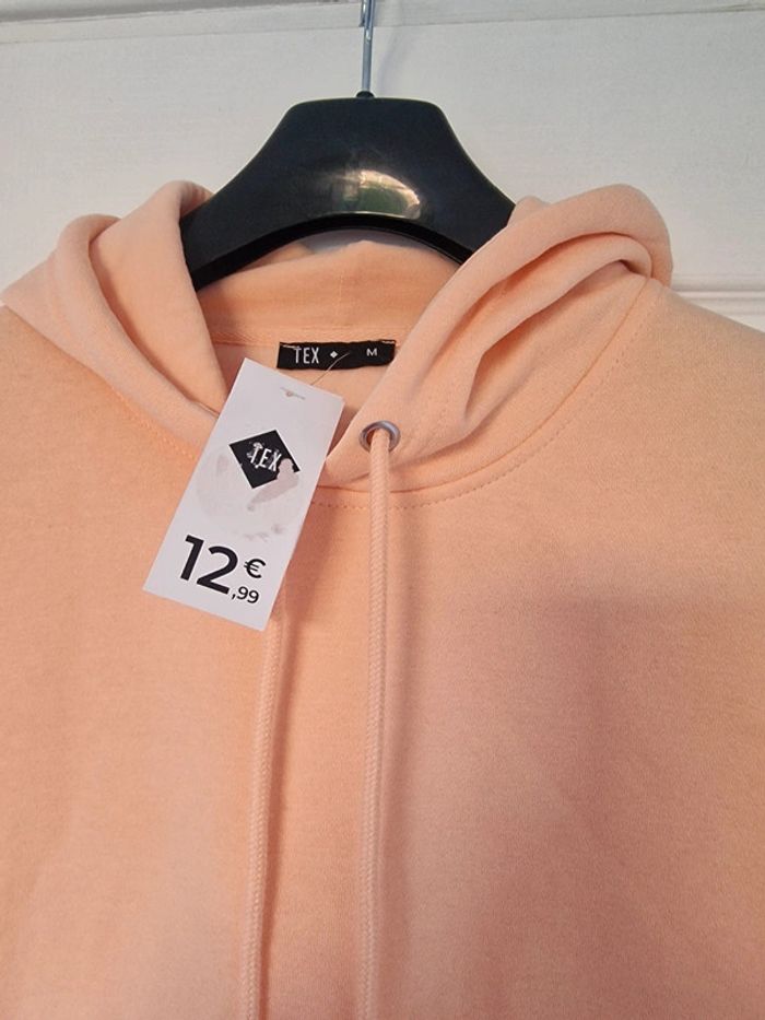 Sweat à capuches orange neon - photo numéro 3