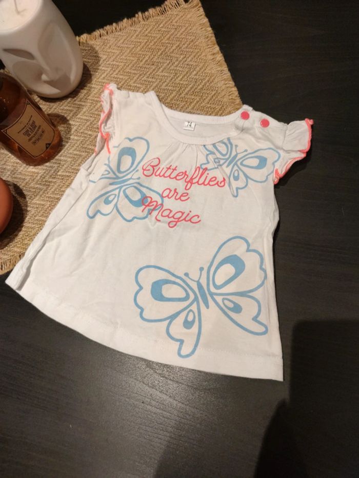 Tee shirt Blanc rose fluo et bleu