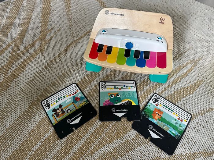 Piano Hape très bon état