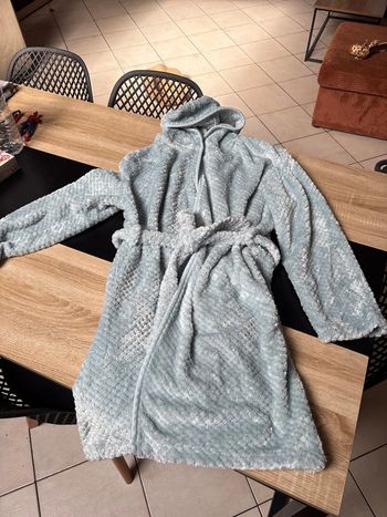 Peignoir à capuche femme S/M très doux