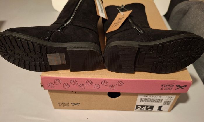 Bottes nini et Girls 

Noir pailletés - photo numéro 5