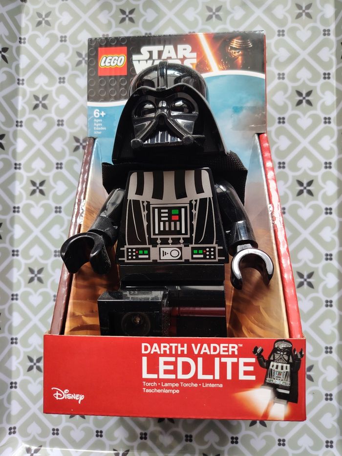 Lampe torche Lego dark Vador star wars neuve - photo numéro 2