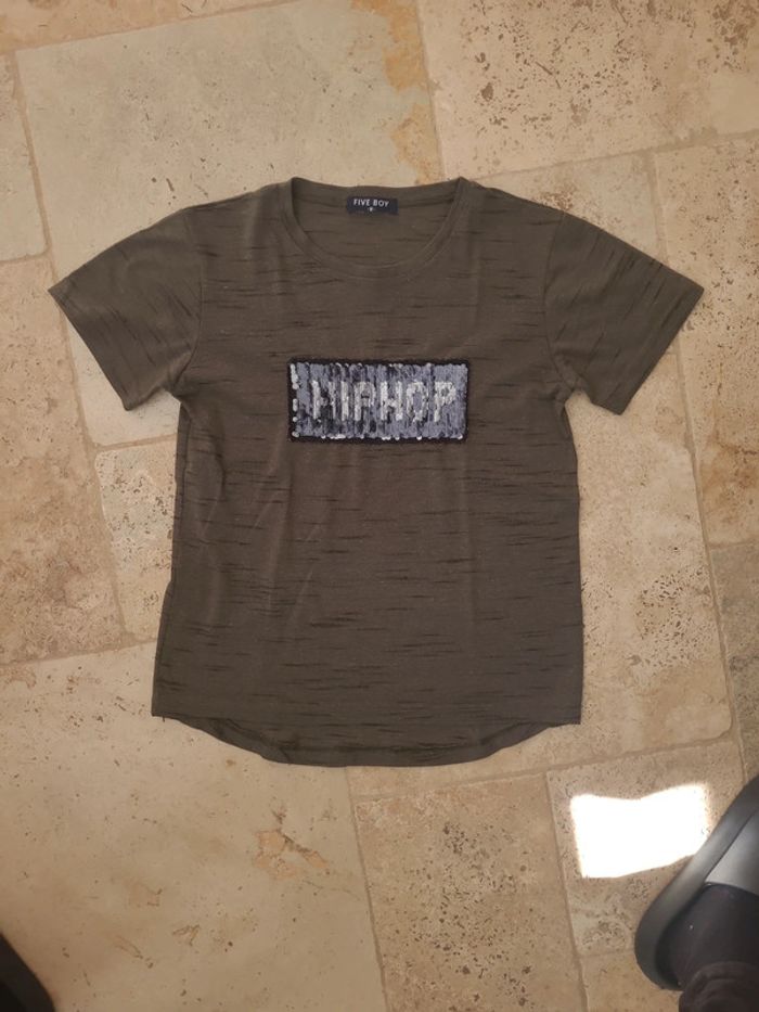 T-shirt kaki garçon T 12 ans