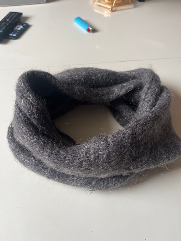 écharpe tour de cou