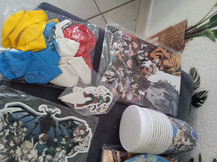 Décoration anniversaire animé MY HERO ACADEMIA - photo numéro 7
