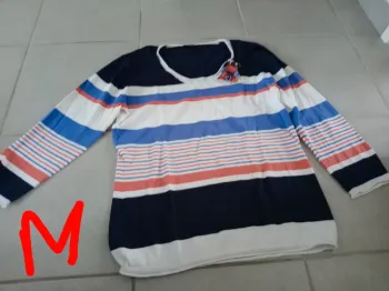 Pull taille M
