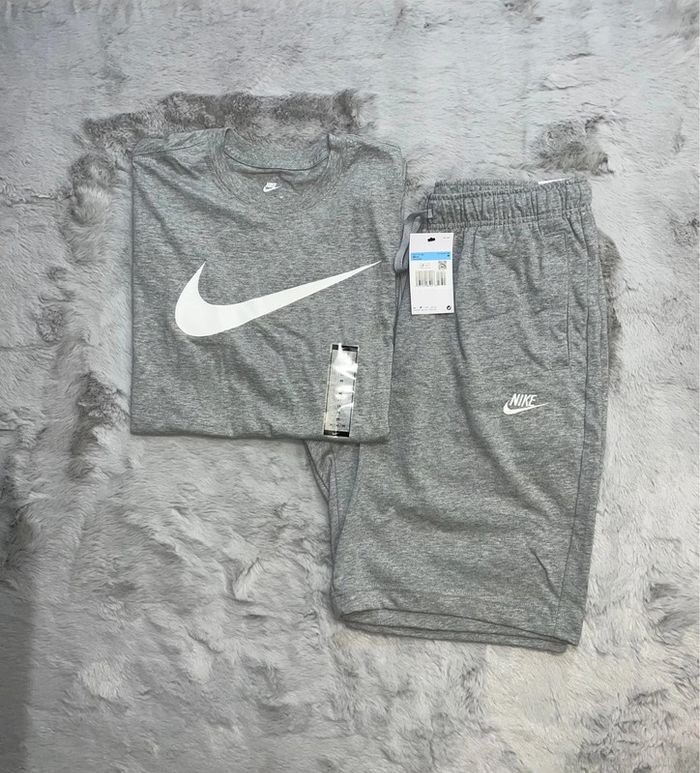 Ensemble Nike t-shirt + Short gris - Taille M