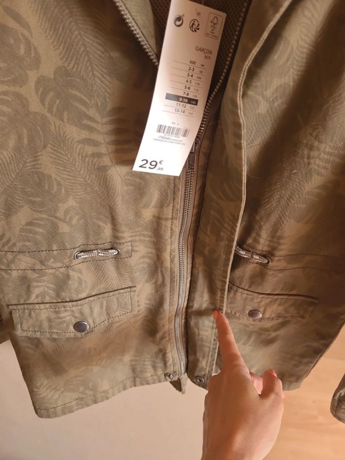 Veste imper kaki neuve 9/10 ans - photo numéro 6