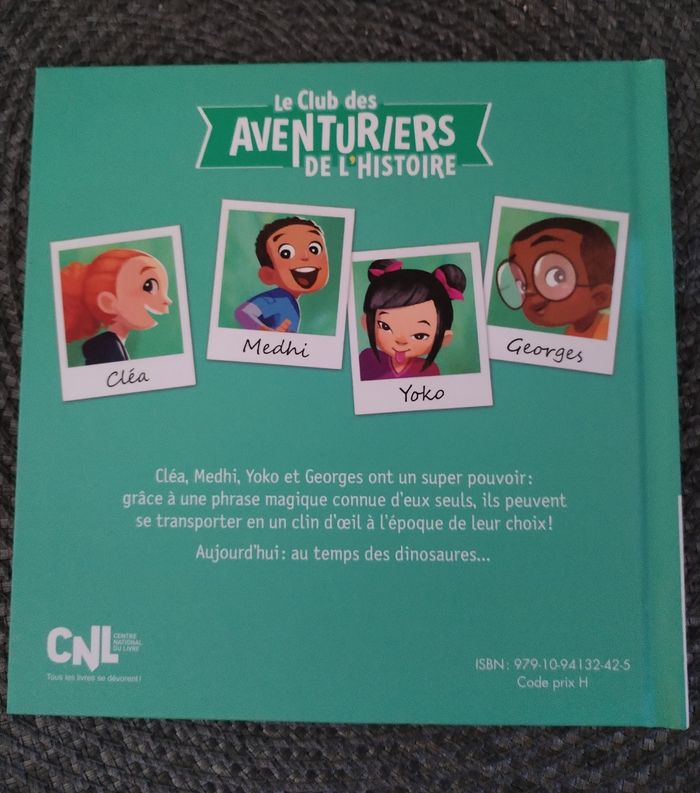 Livre "Le mystère des dinosaures à plumes" neuf - photo numéro 4