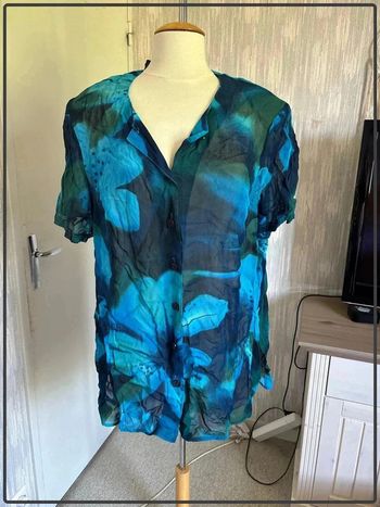 Chemise manche courte taille 52 marque pierre de Gray neuve *