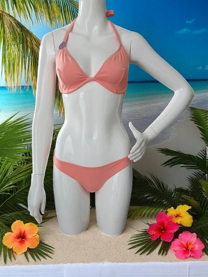 Maillot de bain 2 pièces Etam (me contacter avant achat pour dispo)