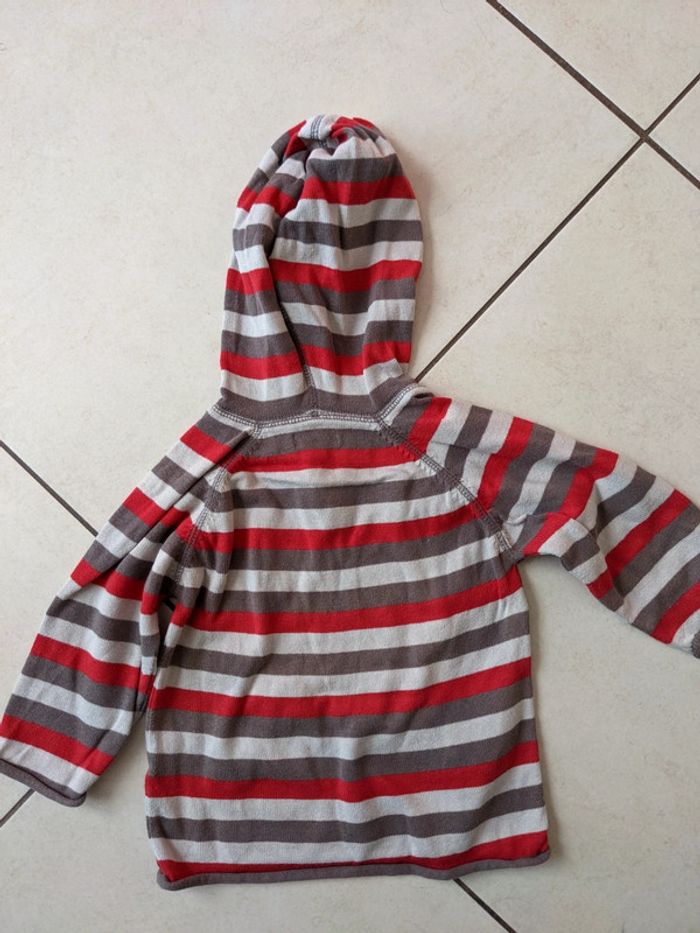 Pull sweat a capuche garçon 18 mois - photo numéro 3