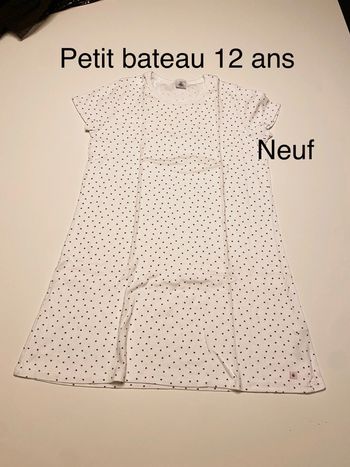Chemise de nuit Petit bateau neuve cœurs 12 ans