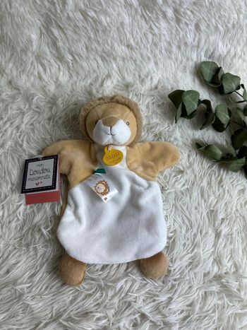 doudou et compagnie marionnette lion