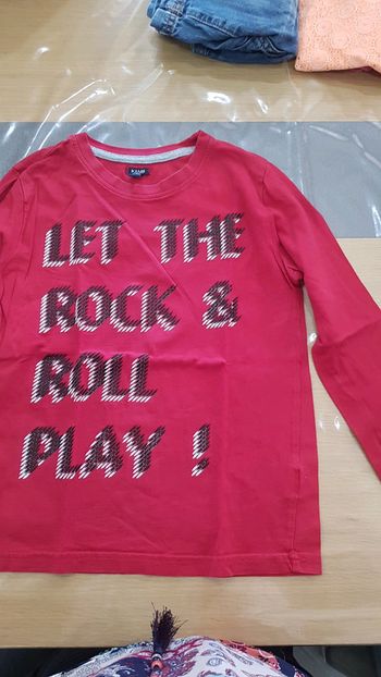 Tee-shirt Manche longue 10 ans rouge