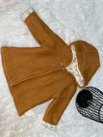 Veste en maille moutarde