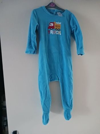 Pyjama bleu 24 mois