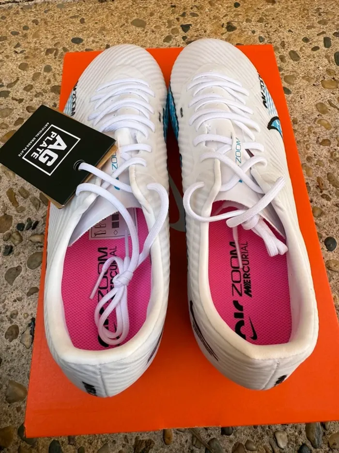 Crampon Nike Zoom Vapor 15 Academy AG – Neufs | Taille 45 | Modèle Dynamique - photo numéro 9