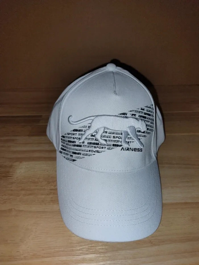 Airness casquette taille unique blanche et noire