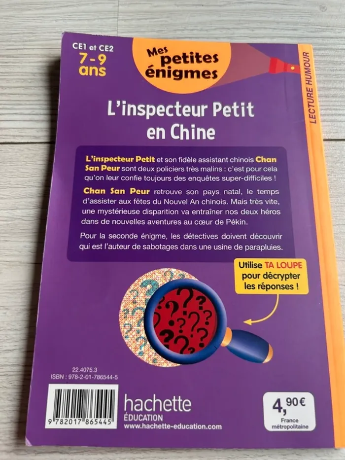 Livre L’inspecteur Petit en Chine Mes petites énigmes - photo numéro 2