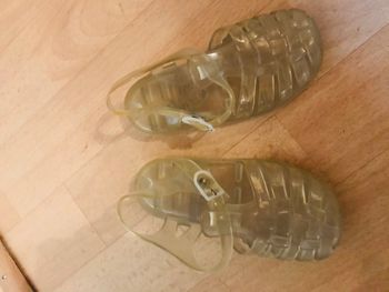 Chaussures sandales pour la mer 🌊 pointure 25